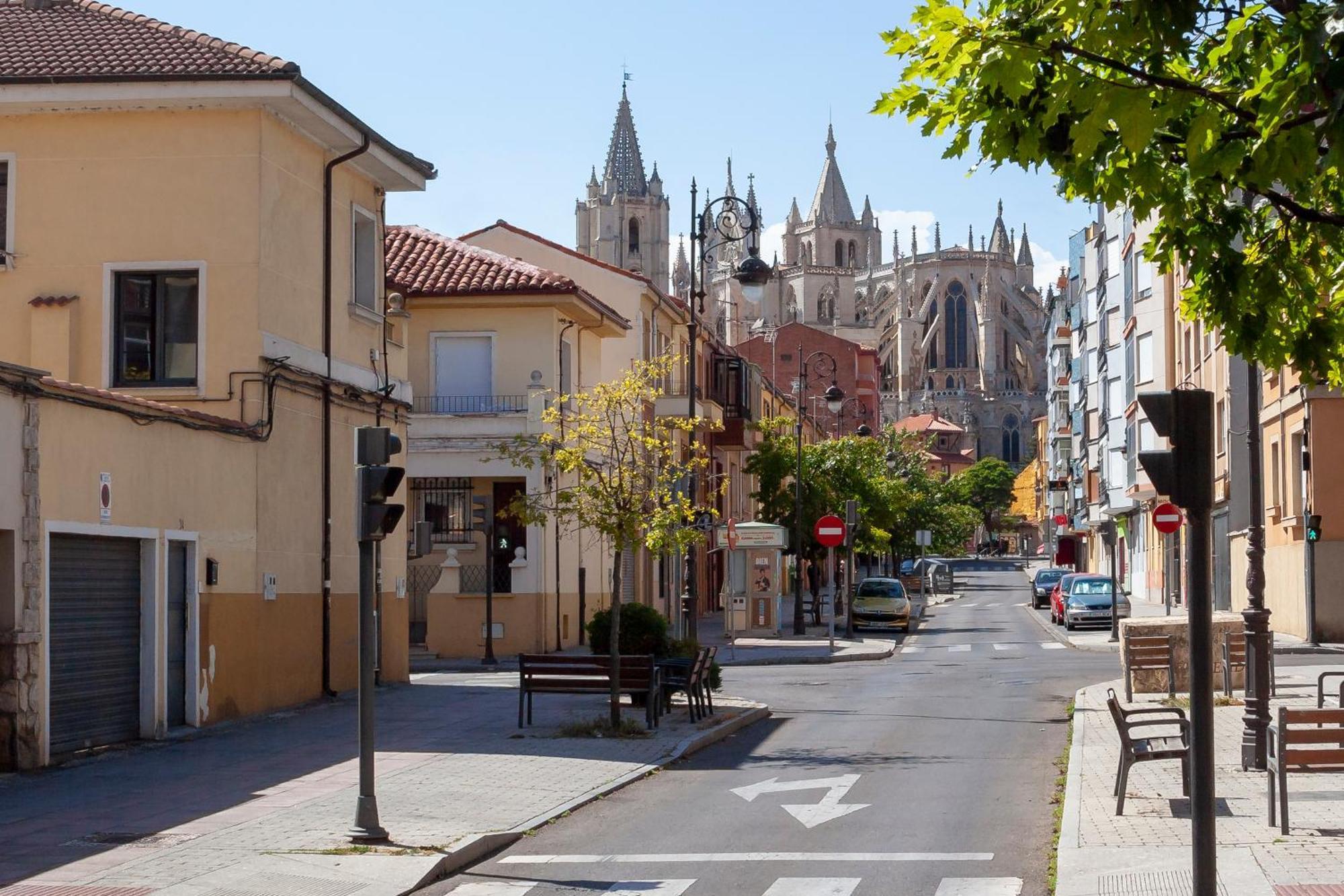 Leon Confort Centro - Leonapartamentos Dış mekan fotoğraf